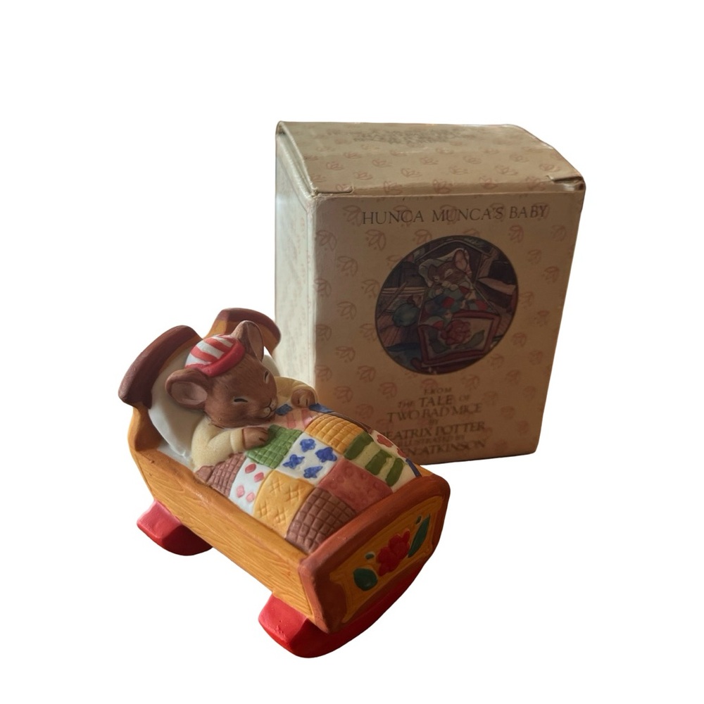 Vtg Beatrix Potter Sigma Box Hunca Munca’s Baby Mouse Tale Of 2 Bad Mice